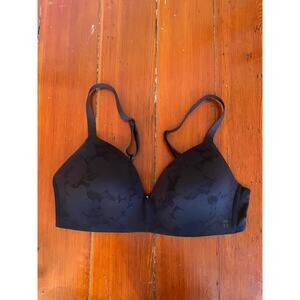 Tommy John Second Skin Wireless Bra 38C Black Lightly Lined Comfort